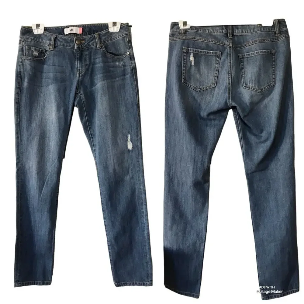 CAbi Jeans Mojave Slim Boyfriend 5165 Blue Low Rise Distressed Size 4 EUC - Picture 2 of 12